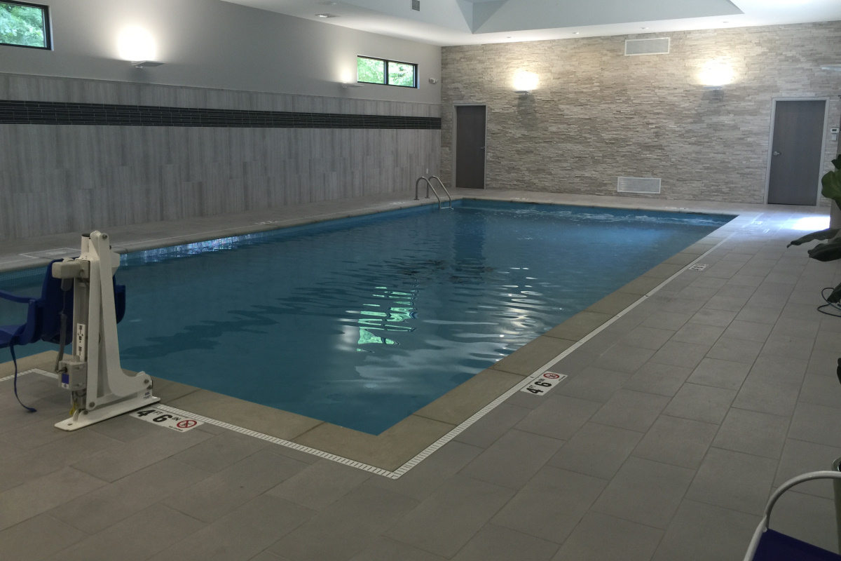 92 Degree Warm Water Therapeutic Pool